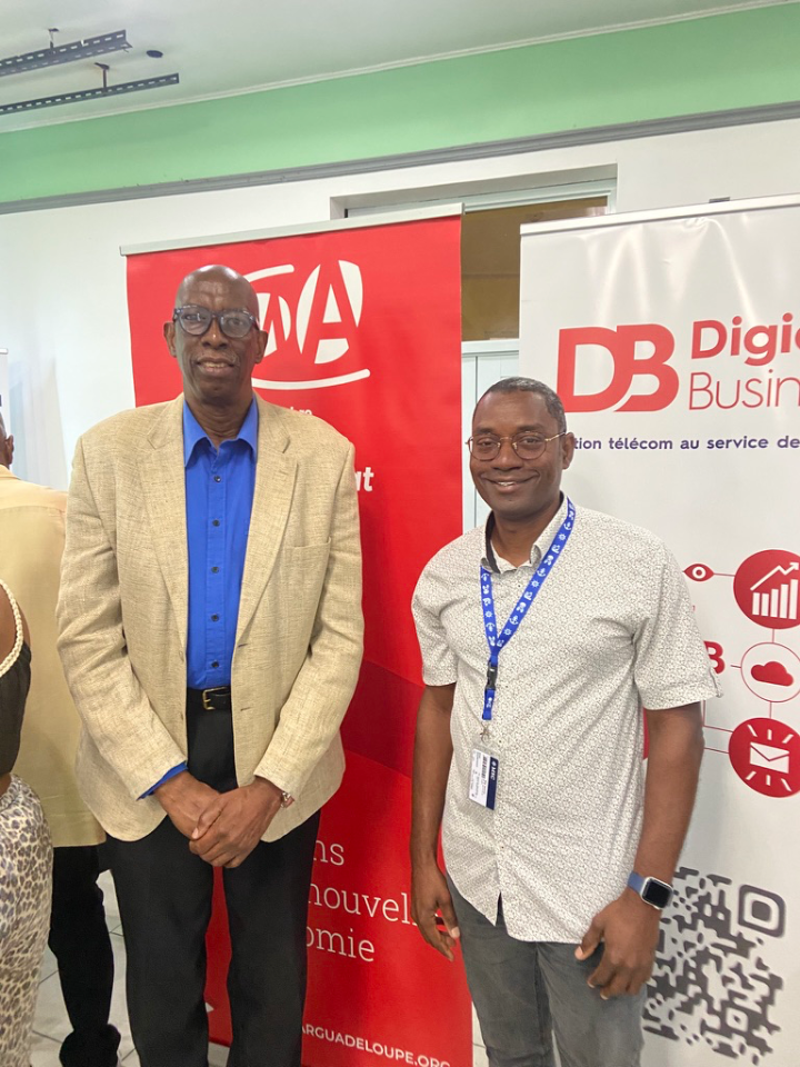 Régis GEROMEGNACE et Martin CAVE